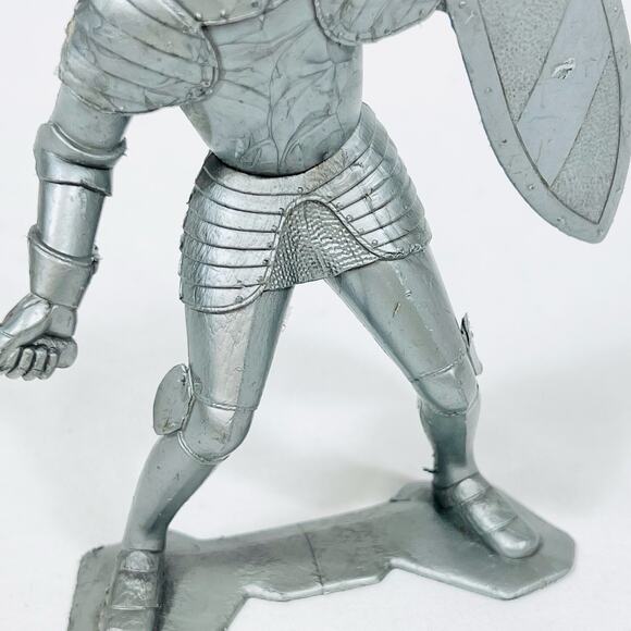 Vintage Louis Marx & Co. Medieval Knight 6” Silver Toy Soldier 1964 - Picture 5 of 15